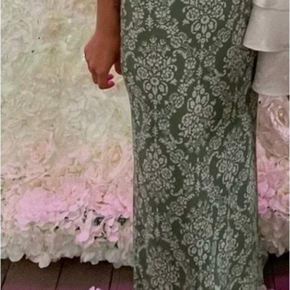 Abercrombie & Fitch Ruffle Sleeve Slip Dress - Picture 7 of 7